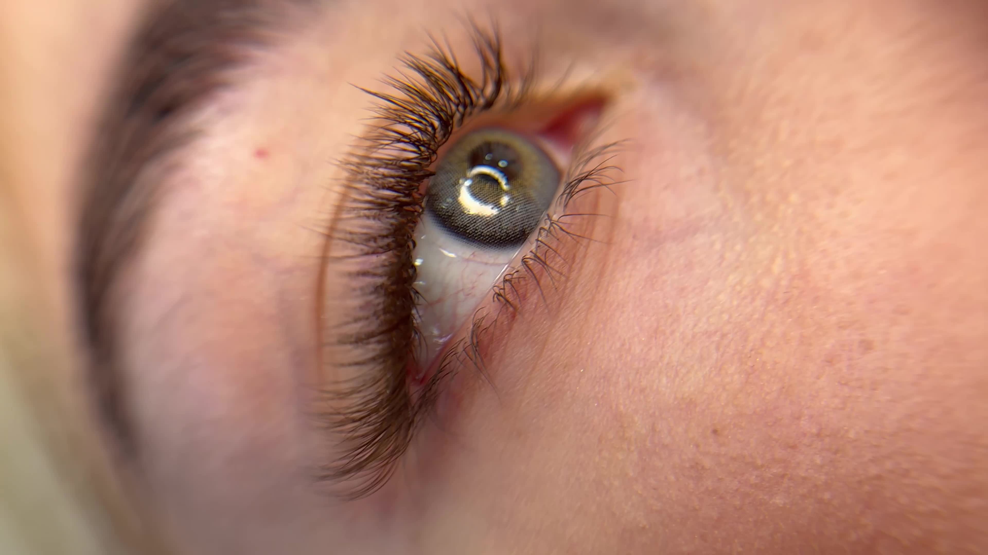 خدمات اکستنشن مژه|خدمات آرایشگری و زیبایی|نجفآباد, بازار|دیوار