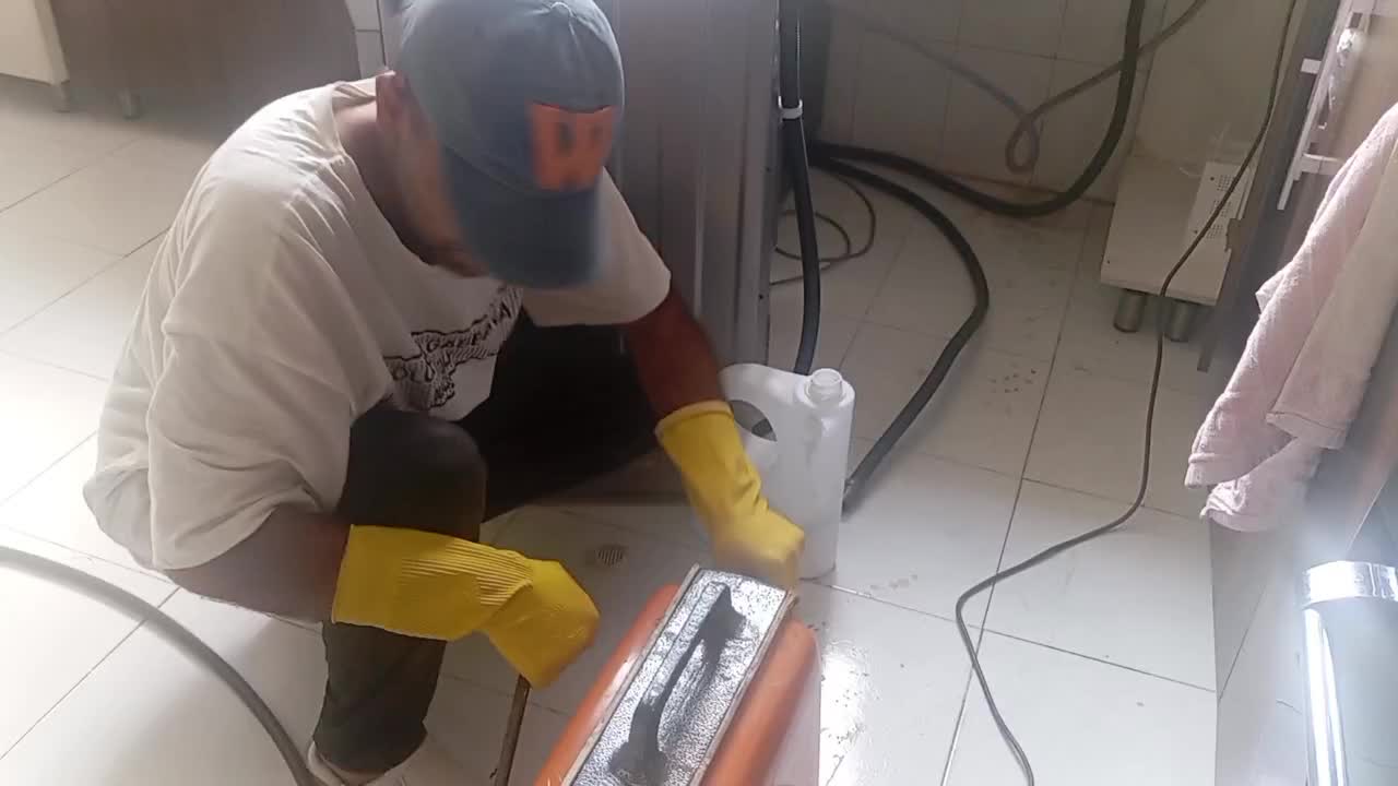 لوله بازکنی/فنرزنی/تعمیرونصب پمپ آب/لوله کشی آب/|خدمات پیشه و مهارت|اصفهان, جویباره|دیوار