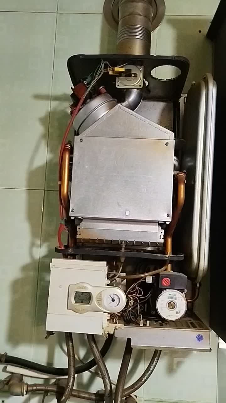 پکیج فرولی|آبگرمکن، پکیج، شوفاژ|شاهینشهر, سعدی جنوبی|دیوار