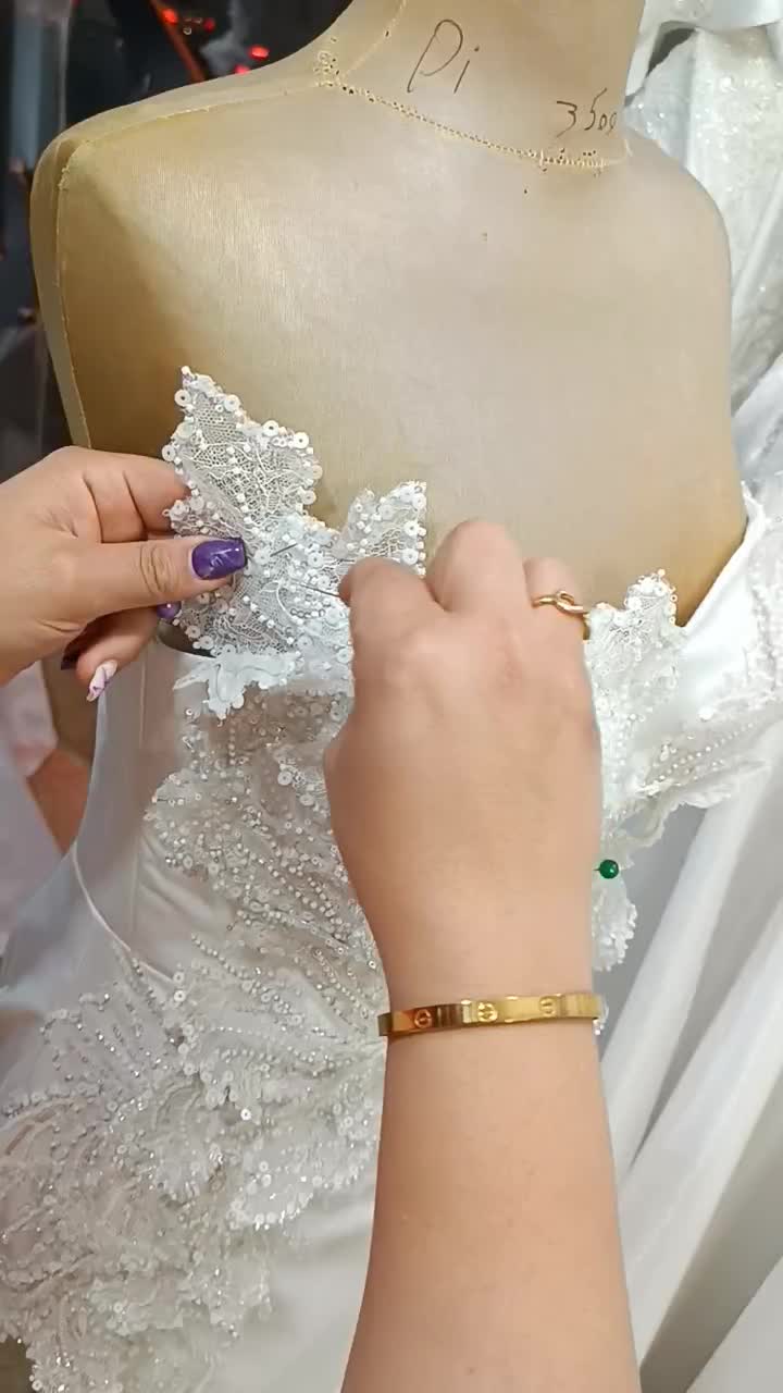 لباس عروس عقد،اروپایی دست دوز،مدل ماهی گول تکین|لباس|ارومیه, |دیوار