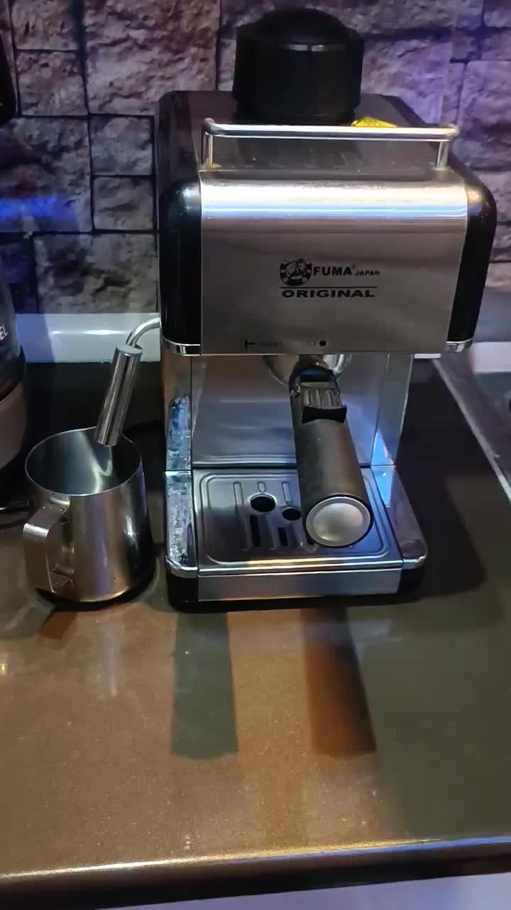 قهوه ساز برقی|سماور، چایساز، قهوهساز|اصفهان, سرچشمه|دیوار