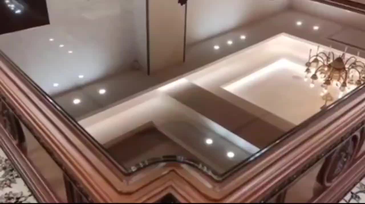 کارگاه صنعتی شیشه|خدمات پیشه و مهارت|قم, کوه سفید|دیوار