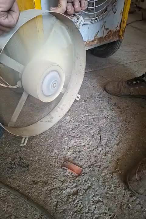 فن هواکش صنعتی پردور دمنده ۴۰ سانت و ۶۰ سانت|پنکه و تصفیهکنندهٔ هوا|شیراز, درکی|دیوار