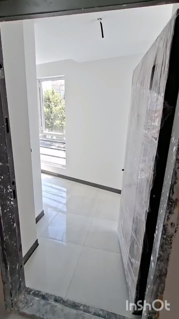 تک واحدی بر خیابان اصلی ۲۴ متری شهرک شهرداری|فروش آپارتمان|اسدآباد, |دیوار