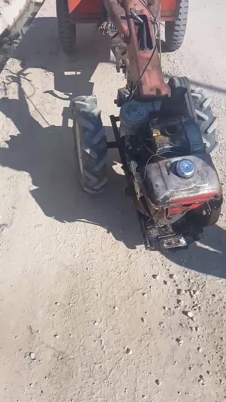 تیلر موتور ژاپن مشکی میخوای بخون بزنگ|ماشینآلات صنعتی|دوزین, |دیوار