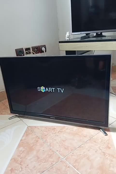 تلویزیون ال ای دی ۴۲اینچ سامسونگ|تلویزیون و پروژکتور|رشت, رشتیان|دیوار