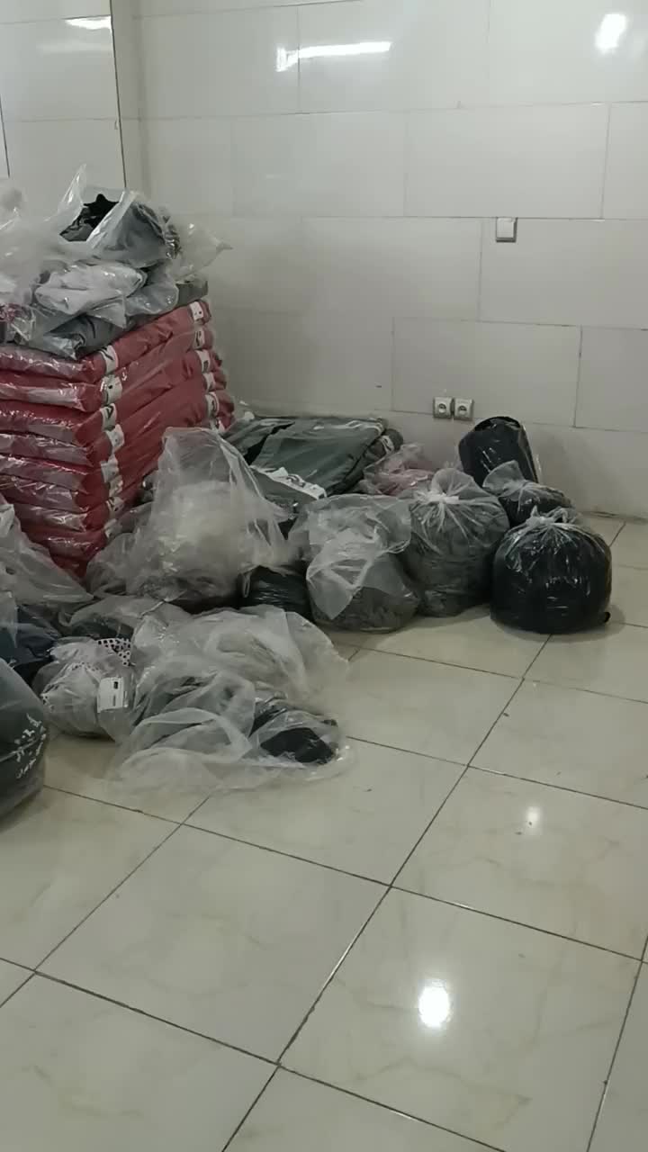 تیشرت کارگری|لباس|مشهد, راه آهن|دیوار