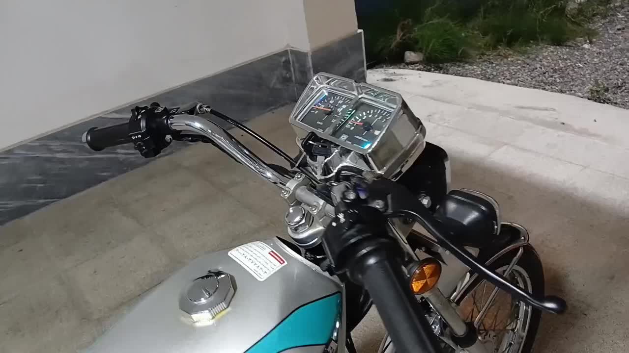 هوندا 125|موتورسیکلت|رشت, پل تالشان|دیوار