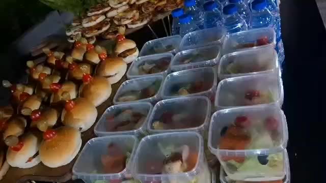 باغ ویلا عقدعروسی نامزدی تولددورهمی ویلا شهر پردیس|اجارهٔ کوتاه‌مدت ویلا و باغ|شیراز, داریون|دیوار