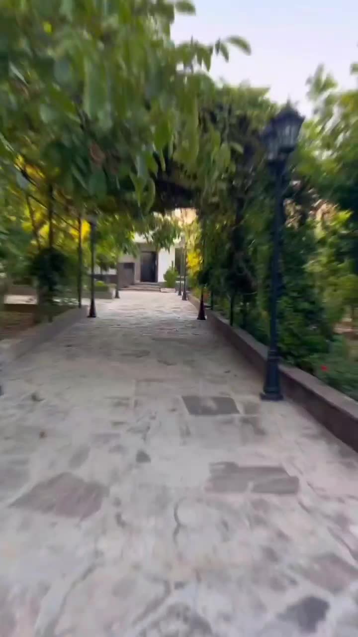 ۲۸۵۰متر باغ ۲۱۰متر ویلامدرن در آبسرد پزشکان|فروش خانه و ویلا|آبسرد, |دیوار