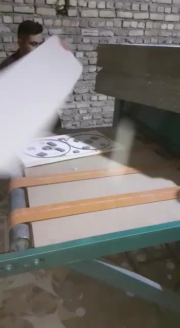 دستگاه کارتن سازی،چاکزن،برش،دایکات،جعبه شیرینی|ماشین‌آلات صنعتی|اصفهان, باغ فدک|دیوار