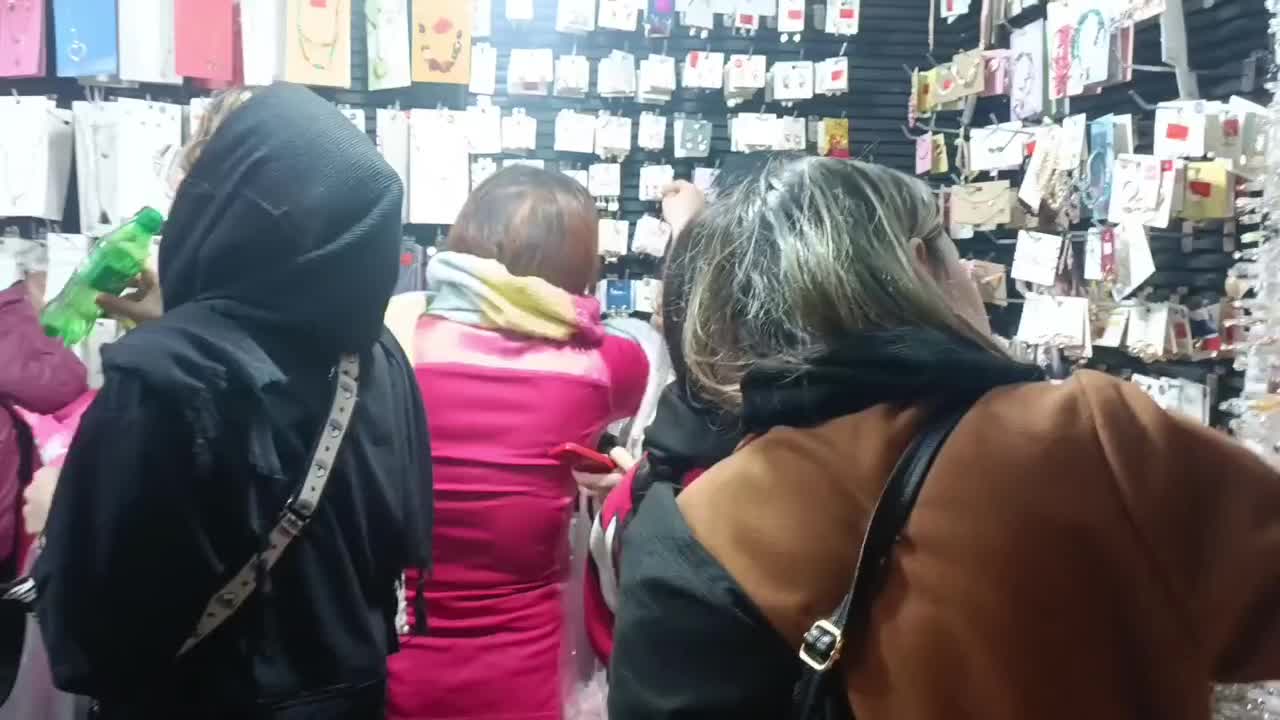 بدلیجات عمده آلمانی و اکسسوری تولیدی|بدلیجات|تهران, سنائی|دیوار
