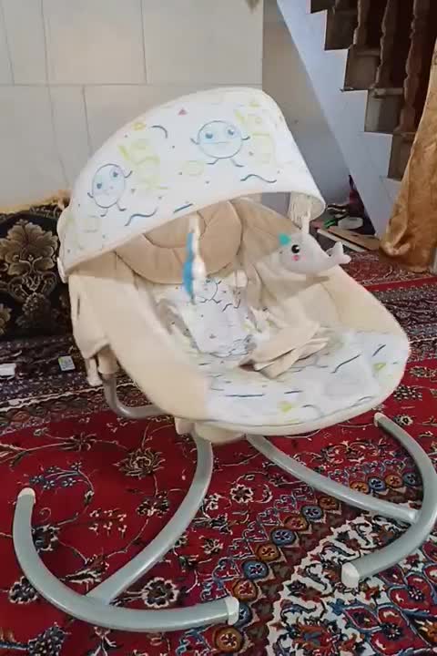 گهواره برقی|اسباب و اثاث بچه|برازجان, |دیوار