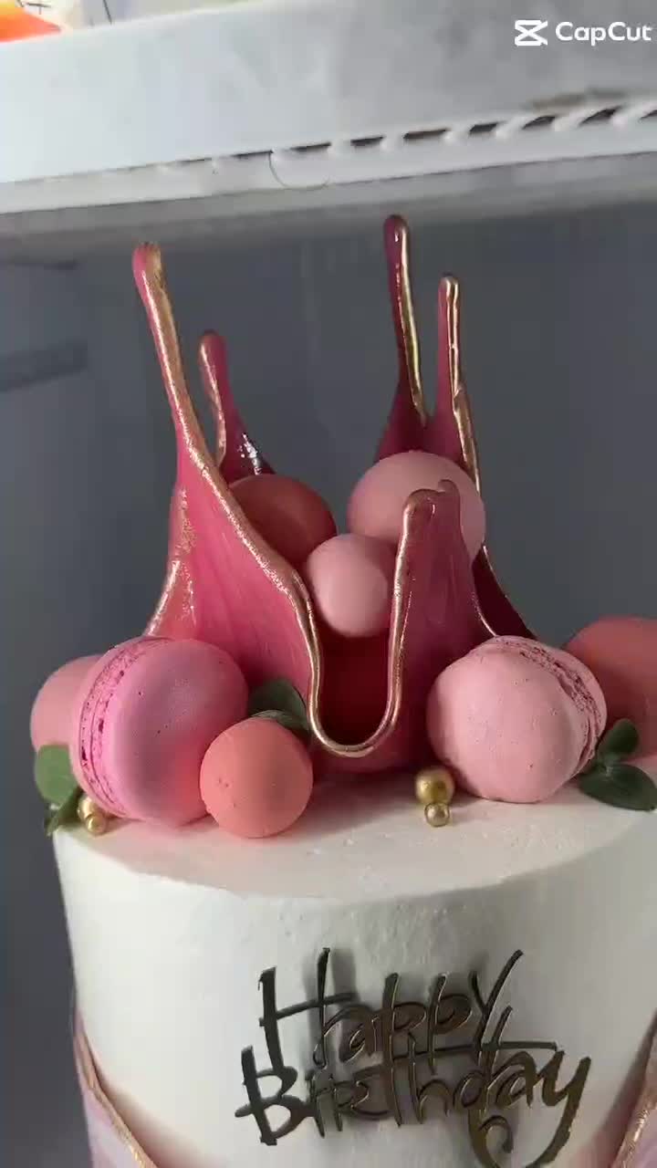 آموزش کیک تولد خامه ای مدرن|خدمات آموزشی|یزد, |دیوار