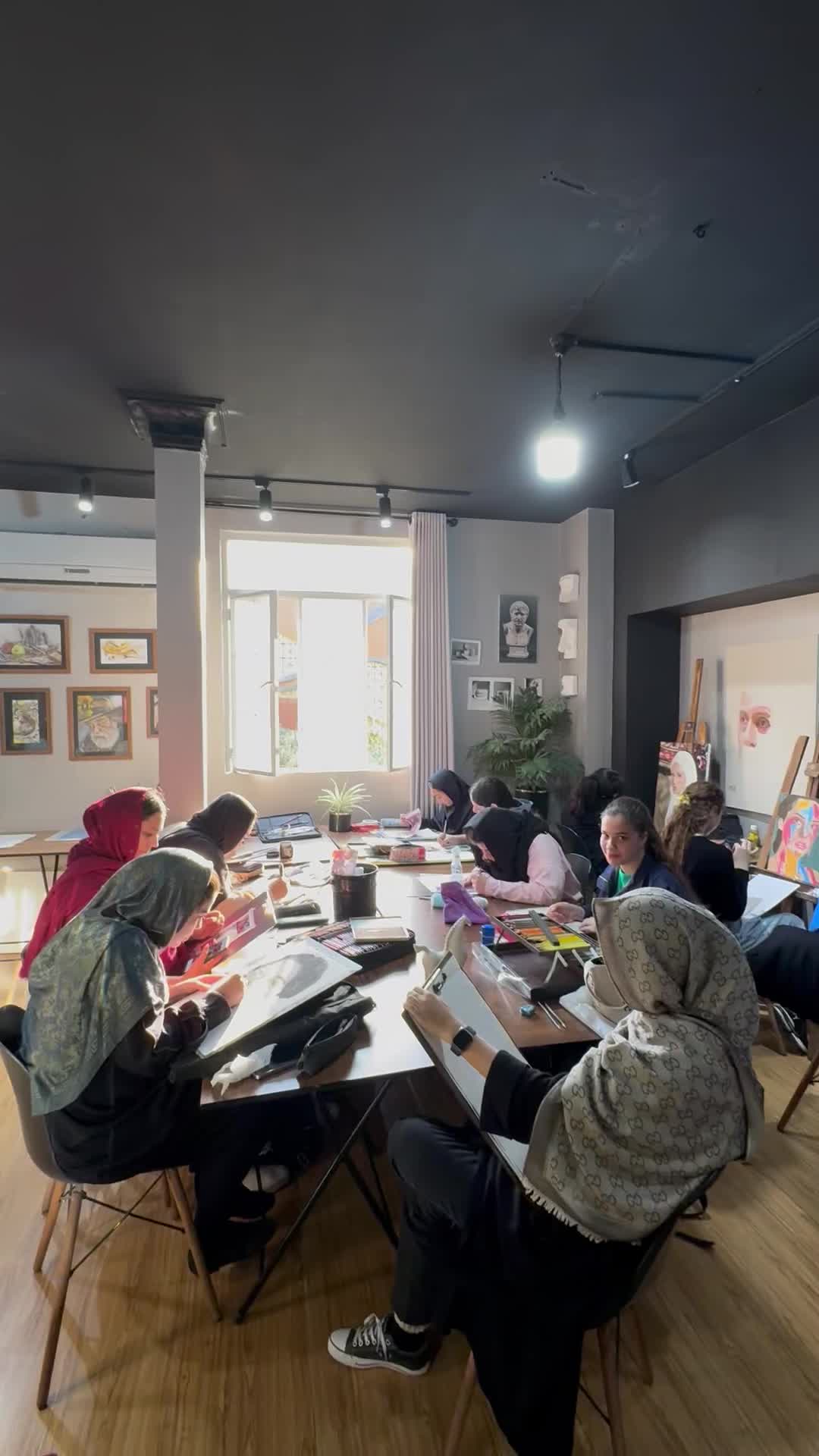 کلاس نقاشی آموزشگاه نقاشی|خدمات آموزشی|قم, بکایی|دیوار