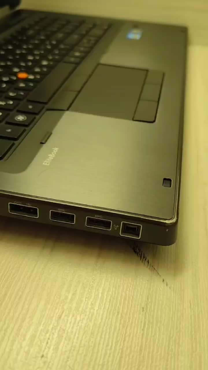 گرافیکی مهندسی Hp elitebook 8760w i7 رم۸ هاردssd|رایانه همراه|تهران, باغ فیض|دیوار