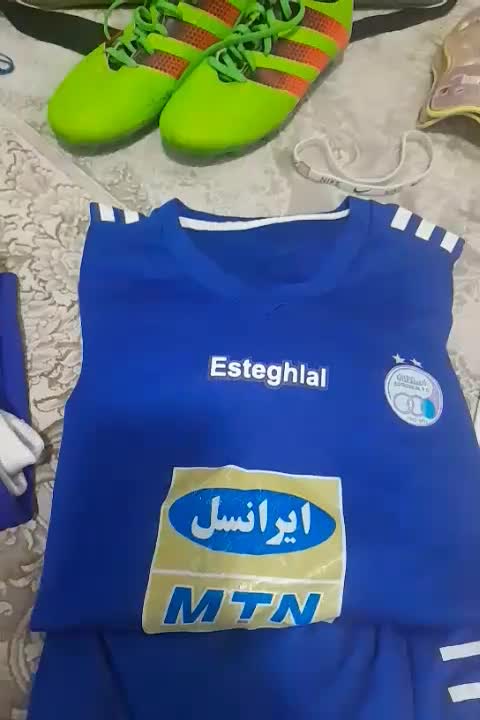 کیف دستی و وسایل ورزشی|کیف، کفش، کمربند|قم, کلهری|دیوار