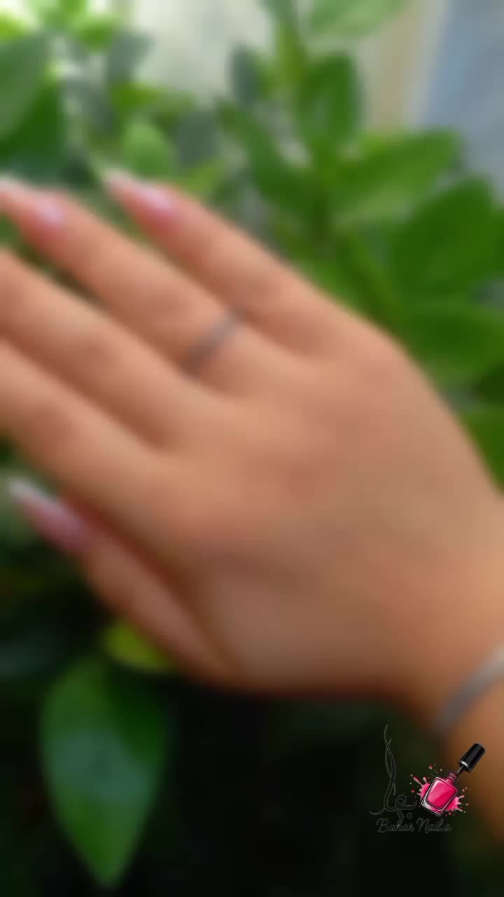 کاشت ناخن و اموزش سرقنات|خدمات آرایشگری و زیبایی|قدس, شهرقدس|دیوار