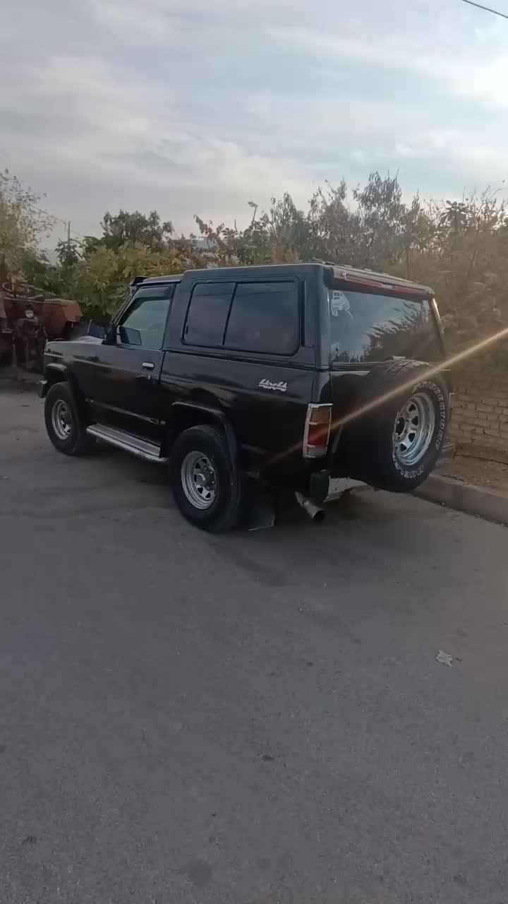 پاترول مشکی مدل ۸۱|خودرو سواری و وانت|شیراز, عفیف‌آباد|دیوار