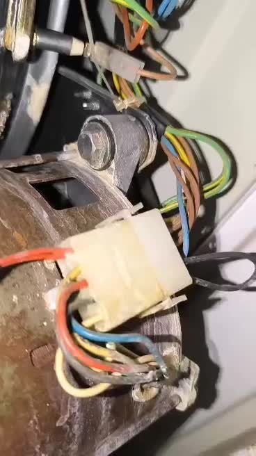فروش لباس شویی سوپرا نیازمند تعمیر دیگ و موتور|ماشین لباسشویی و خشک‌کن لباس|شیراز, شیشه‌گری|دیوار
