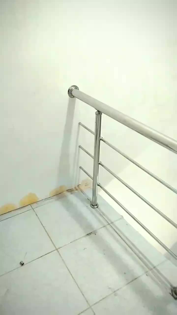 نرده استیل کارو محمدی|خدمات پیشه و مهارت|سنندج, |دیوار