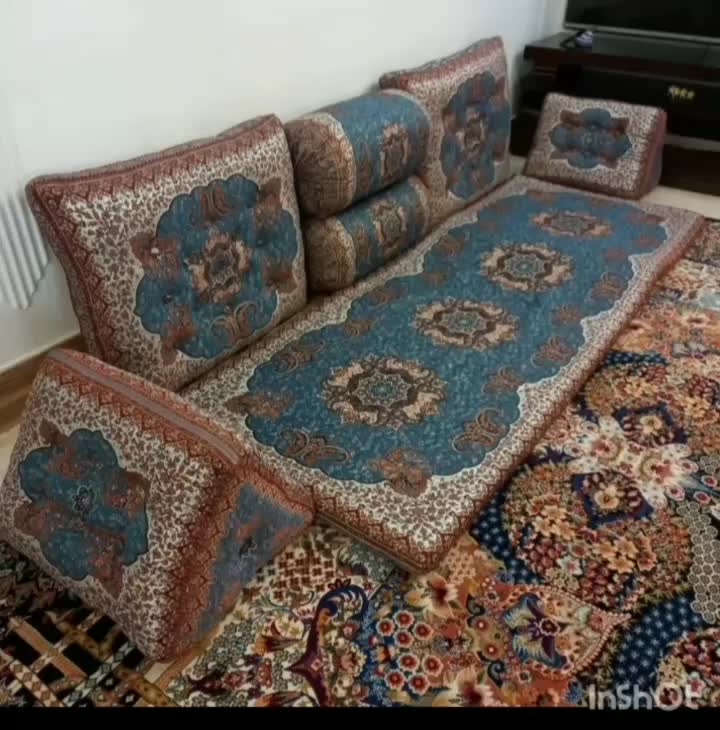 پشتی ترمه شقایق طرح نسترن شاهنشین|پشتی|رشت, کوی مهر|دیوار