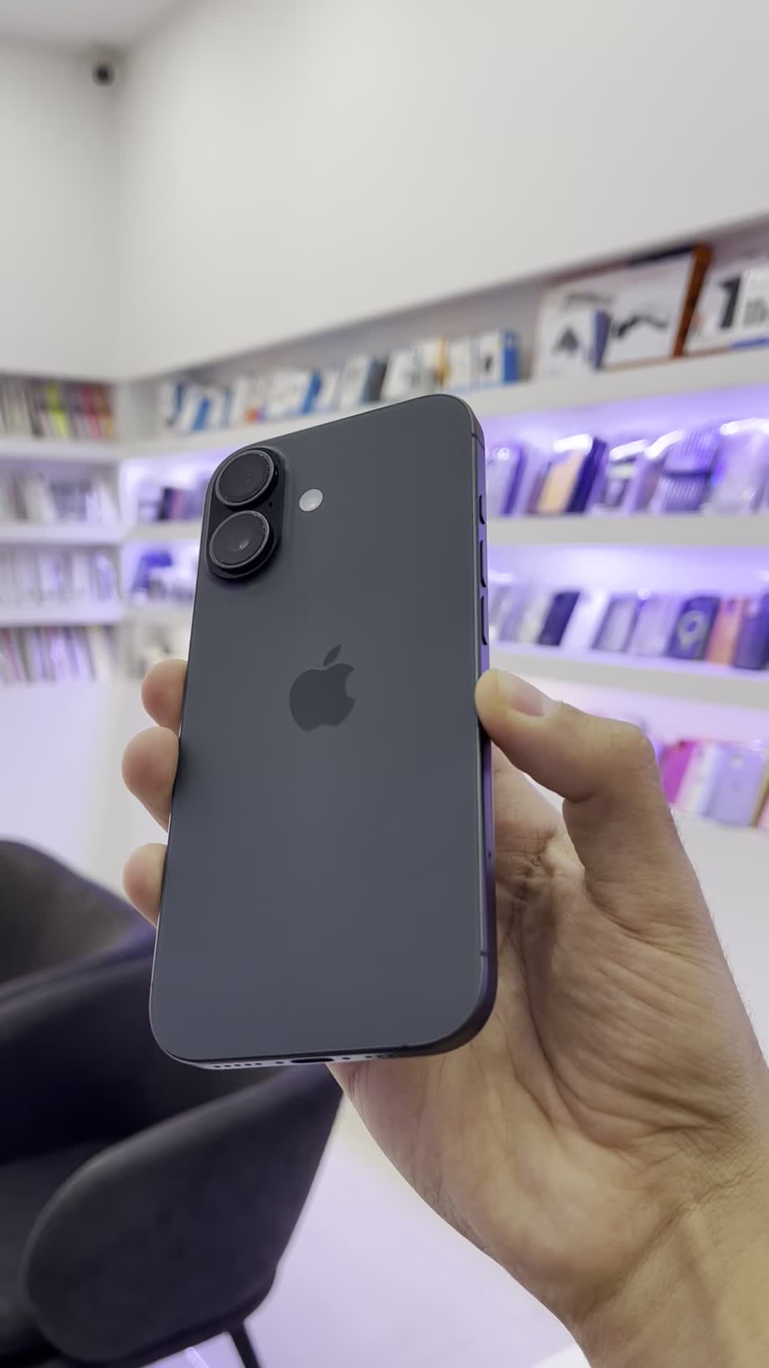 iPhone 16 normal|موبایل|میبد, |دیوار