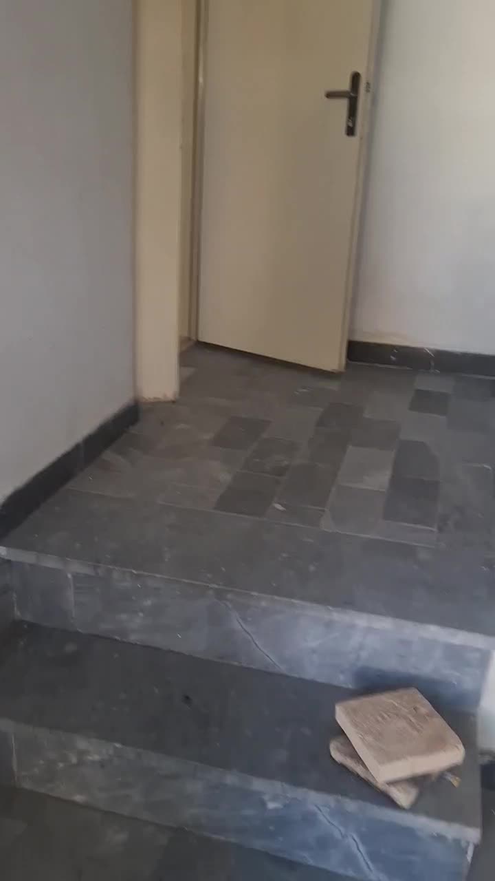 فروش ویلایی ۱۵۰متری بابهر۲۰ متردرزرندیه|فروش خانه و ویلا|زرندیه, |دیوار