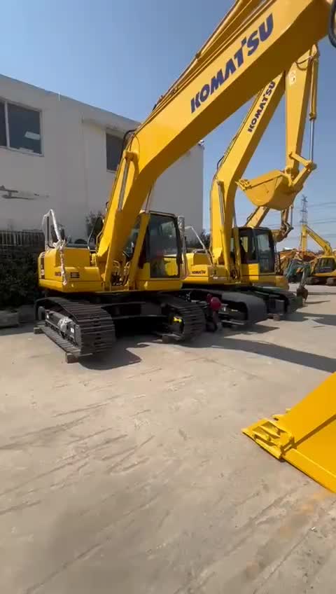 بیل مکانیکی کوماتسو 220 خط 7 صفر 2023|خودرو سنگین|خرم‌آباد, |دیوار