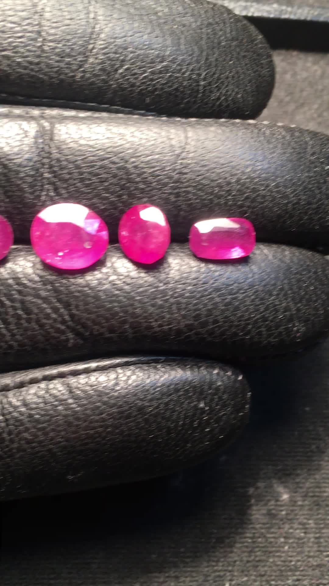 یاقوت اصل|جواهرات|شیراز, سینما سعدی|دیوار