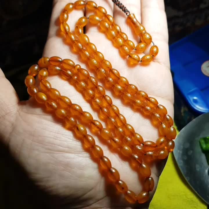 تسبیح کهربا جذاب با رگه‌های خاص فوق‌العاده خوش‌دست|کلکسیون اشیاء عتیقه|ارومیه, |دیوار