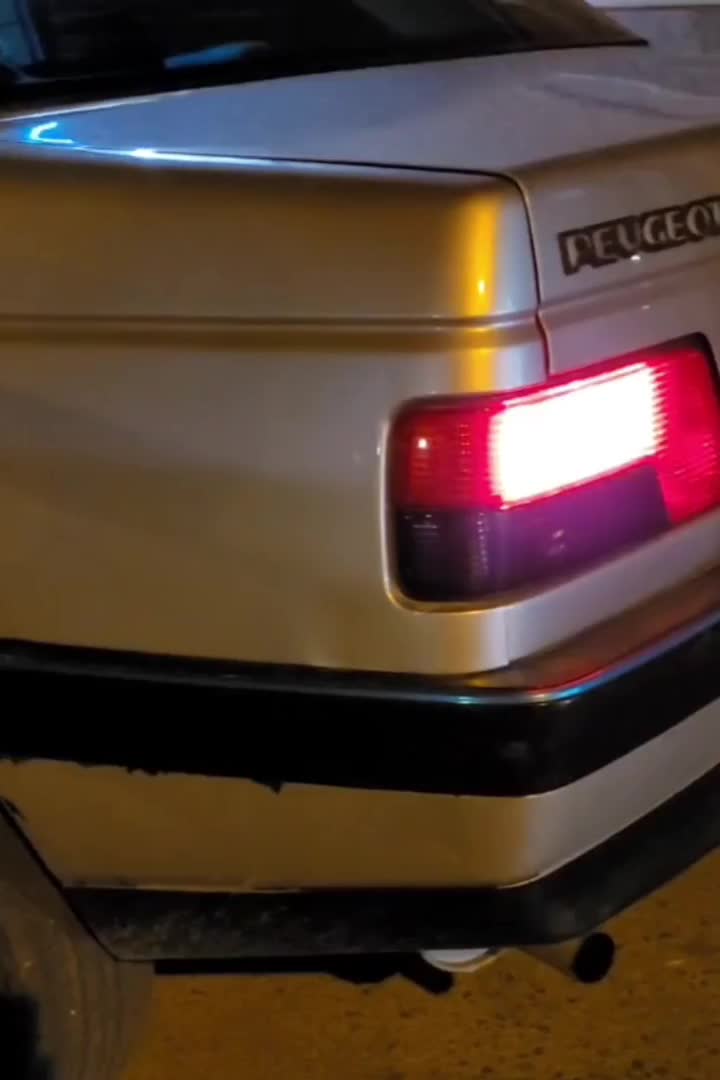 اگزوز بنزی|قطعات یدکی و لوازم جانبی|جیرفت, |دیوار