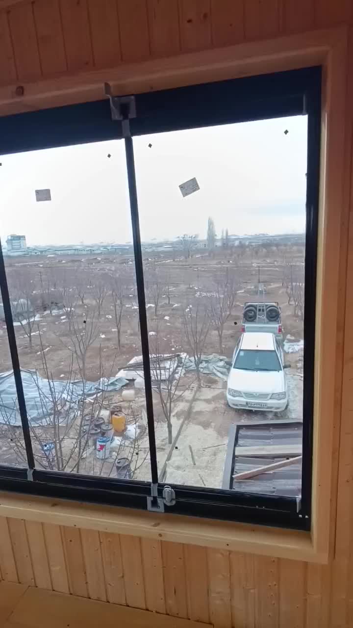 شیشه بالکن ریلی(تاشو)|خدمات پیشه و مهارت|زنجان, |دیوار