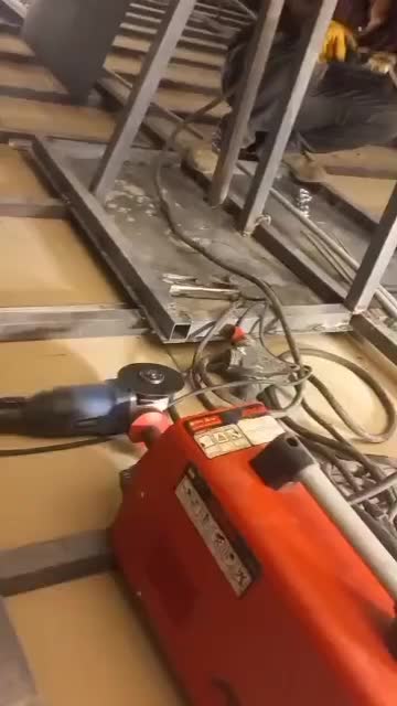 جوشکاری سیار وثابت ونقاشی ساختمان|خدمات پیشه و مهارت|قدس, شهرقدس|دیوار