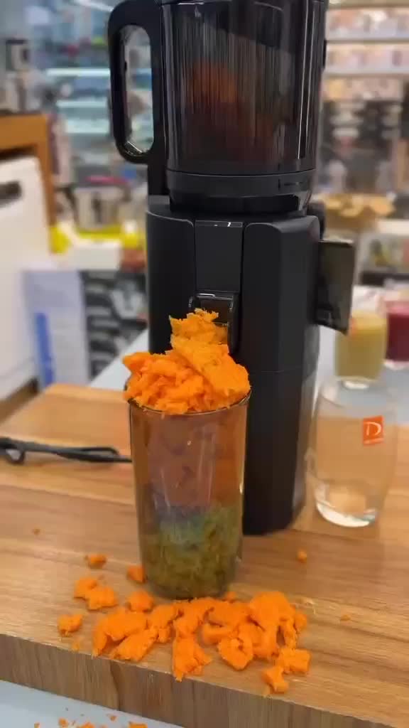 با عصاره گیر مباشی(پرتقال لیمو انار با پوست بنداز)|آبمیوهگیر و آبمرکباتگیر|قم, زنبیل آباد|دیوار