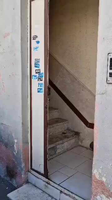 منزل مبله روزانه و هفتگی|اجارهٔ کوتاهمدت آپارتمان و سوئیت|شیراز, شهرک بهار|دیوار