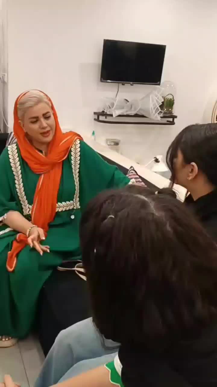 آموزش صفر تا صد شینیون|خدمات آرایشگری و زیبایی|ورامین, ورامین|دیوار