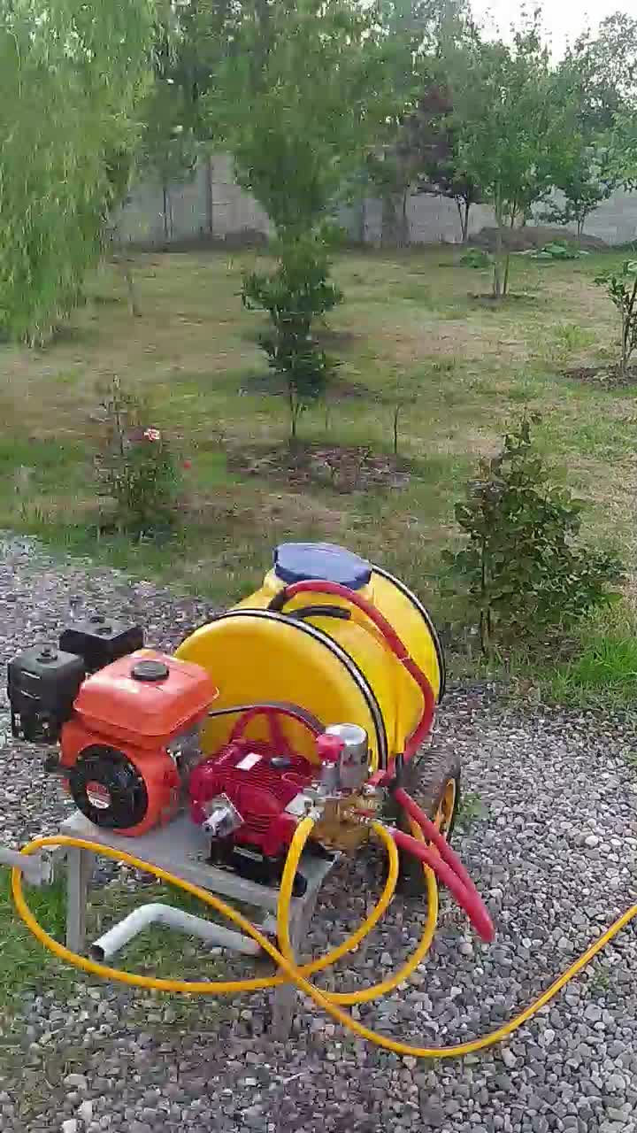 سمپاشی تخصصی باغ محوطه ویلا و فضای سبز|خدمات باغبانی و درختکاری|رشت, حومه رشت|دیوار