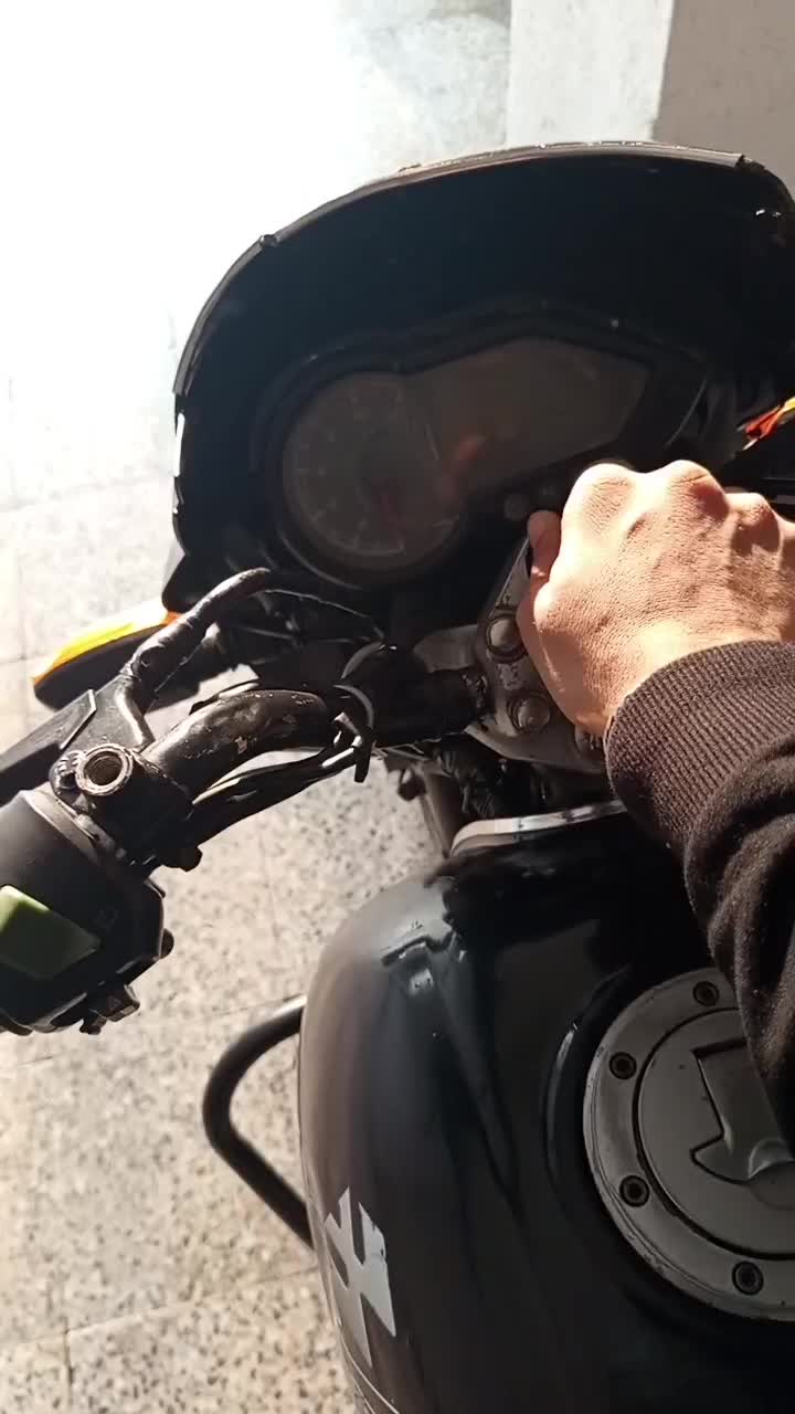 پالس ۱۸۰پلاک قدیم|موتورسیکلت|رضوانشهر, |دیوار