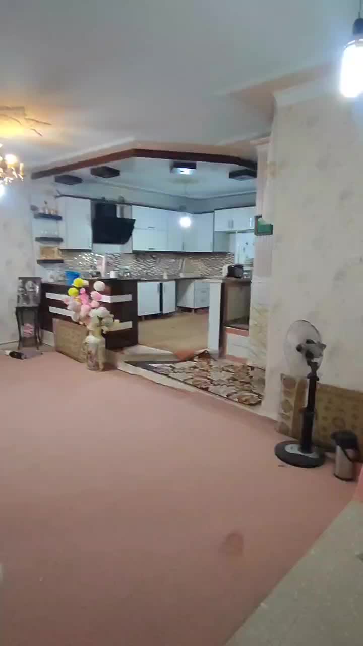 ویلایی 160متری 3طبقه/ طلائیه لوکیشن خوب|فروش خانه و ویلا|قرچک, شهرک طلائیه|دیوار