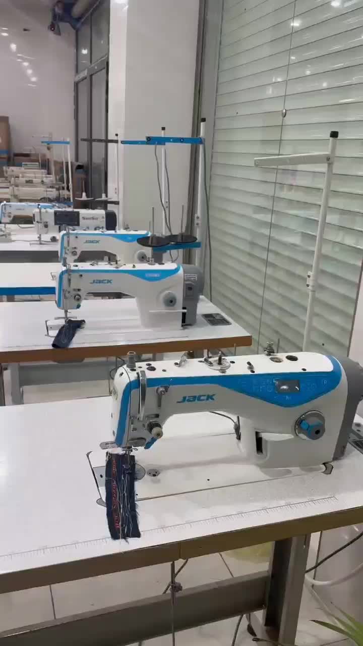 مدلهای متنوع دست دوم در حد اکبند|چرخ خیاطی و ریسندگی|سردشت, |دیوار