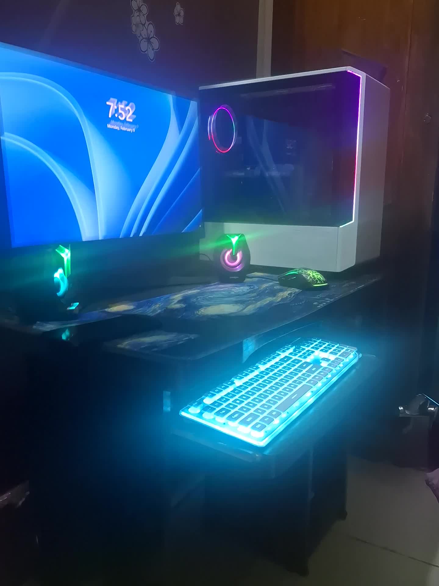 کامپیوتر گیمینگ|رایانه رومیزی|فردیس, فردیس|دیوار