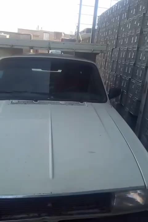 ایک دست گاه وانت پیکان به فرروش میرست|خودرو سواری و وانت|سلماس, |دیوار