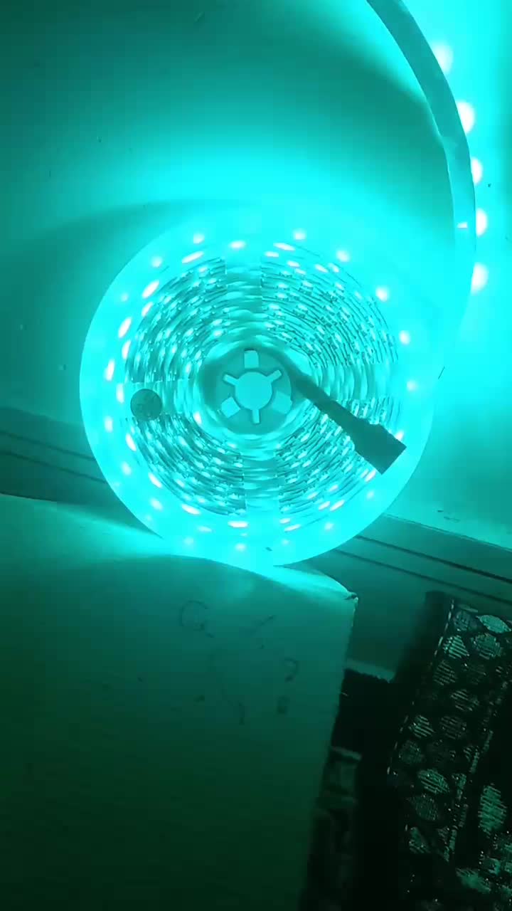 ریسه RGB طول ۵متری در تاکستان