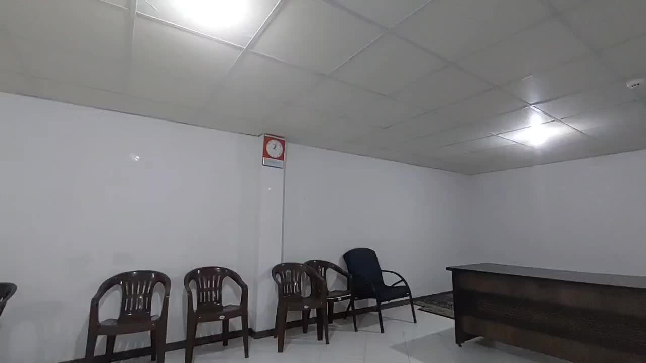 سالن200متری و60متری فقط جهت انبارکرایه داده میشود|اجارهٔ مغازه و غرفه|صدرا-فارس, فاز ۱|دیوار