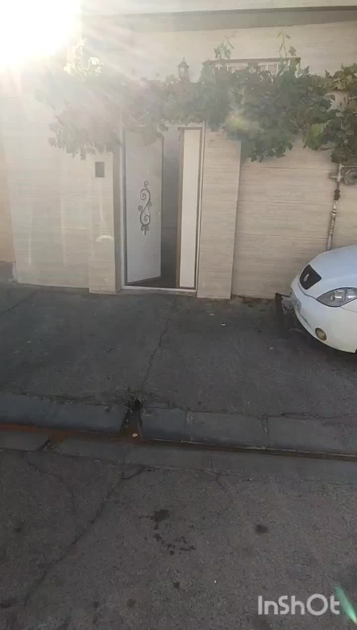 ویلایی هشتگرد قدیم 60متری دوطبقه|فروش خانه و ویلا|هشتگرد, شهرک وحدت|دیوار