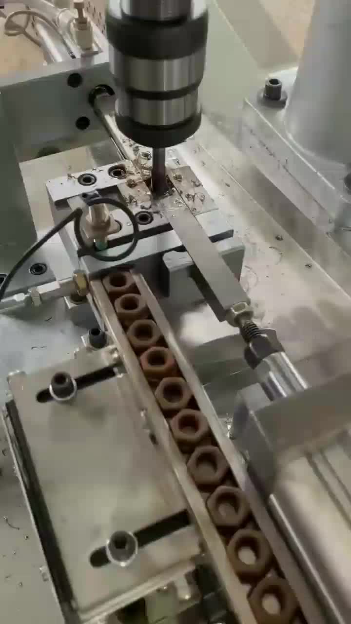 دستگاه سوراخکاری اتوماتیک|ماشین‌آلات صنعتی|تهران, چیتگر شمالی|دیوار