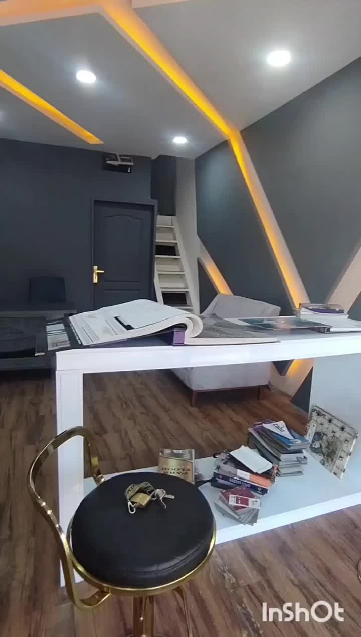 نقاشی میکرو سمنت پتینه کچ بری مدرن ورق طلا|خدمات پیشه و مهارت|رامجین, |دیوار