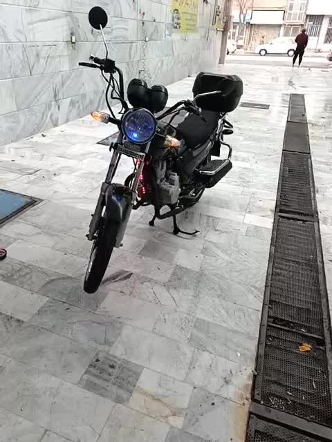 هندا|موتورسیکلت|مشهد, انقلاب|دیوار