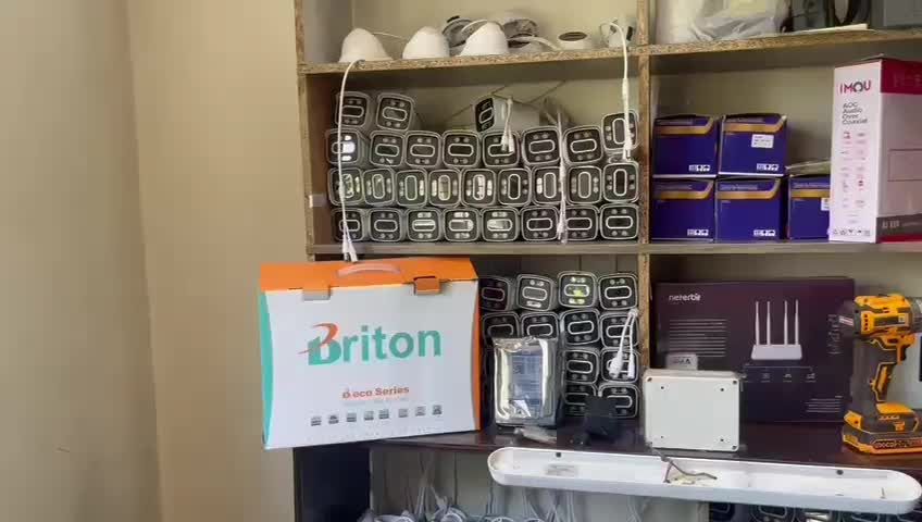 (دوربین مداربسته شبکه ای وایرلس با خدمات×|دوربین مداربسته|اصفهان, لاله|دیوار